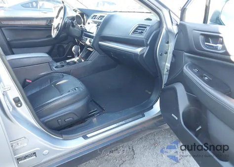 2015 Subaru Outback 2.5I Limited z USA, uszkodzony, nr VIN 4S4BSANC8F3355142